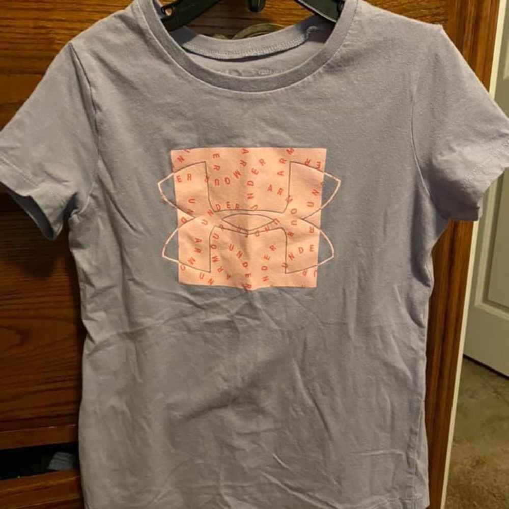 Shirt sleeve tee